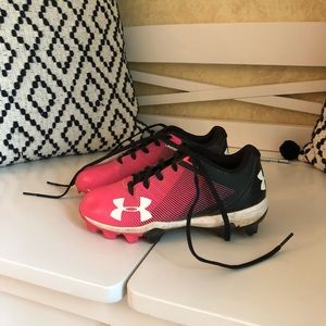 Under Armour Girl Softball Cleats size 13